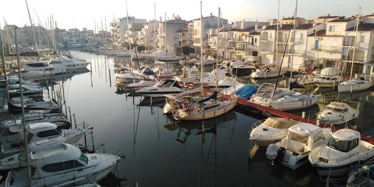 Appartement Port Ducal à Empuriabrava